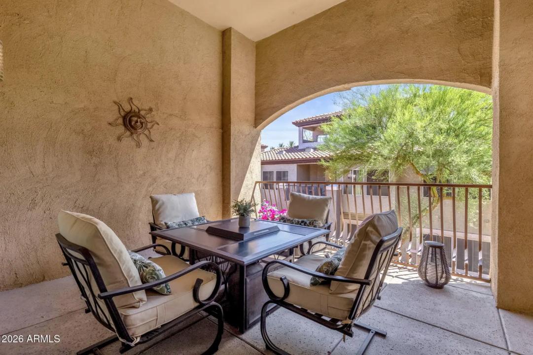 Real Estate Picture 22
