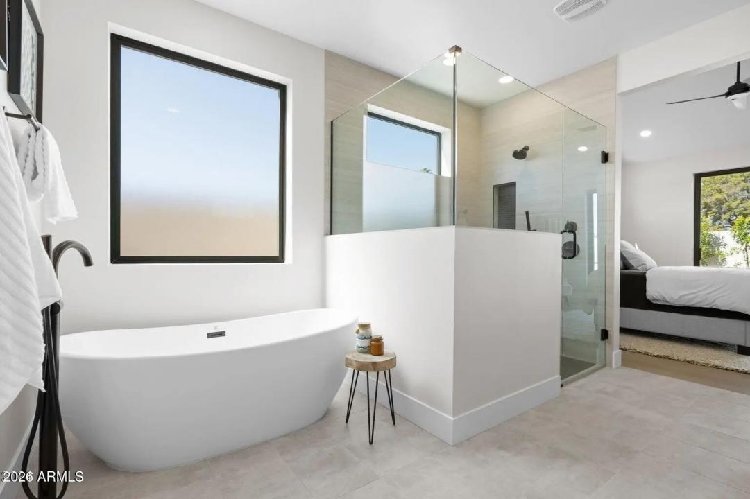 Real Estate Picture 20