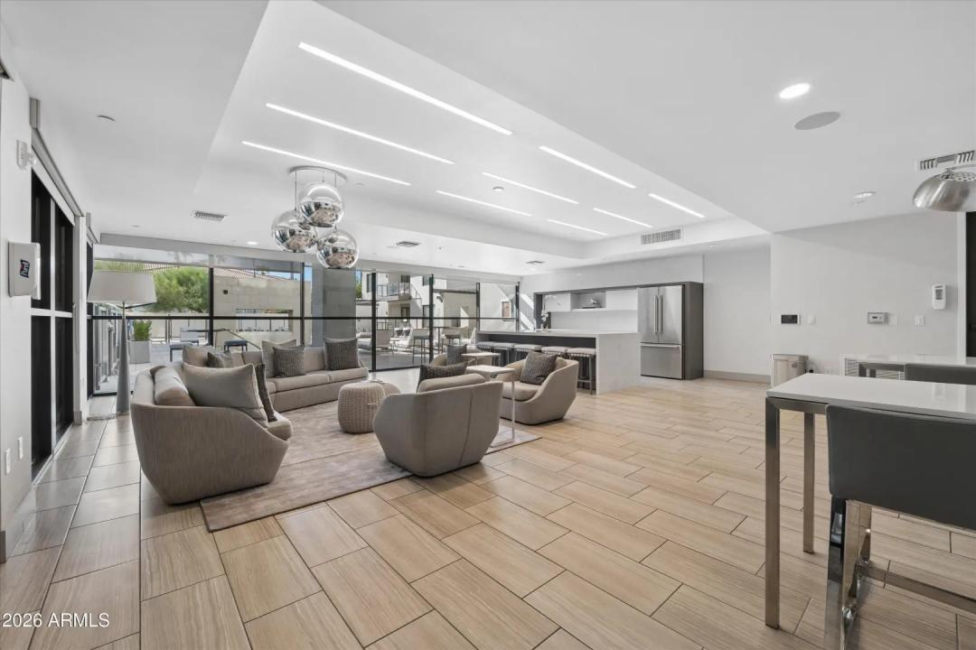 Real Estate Picture 26