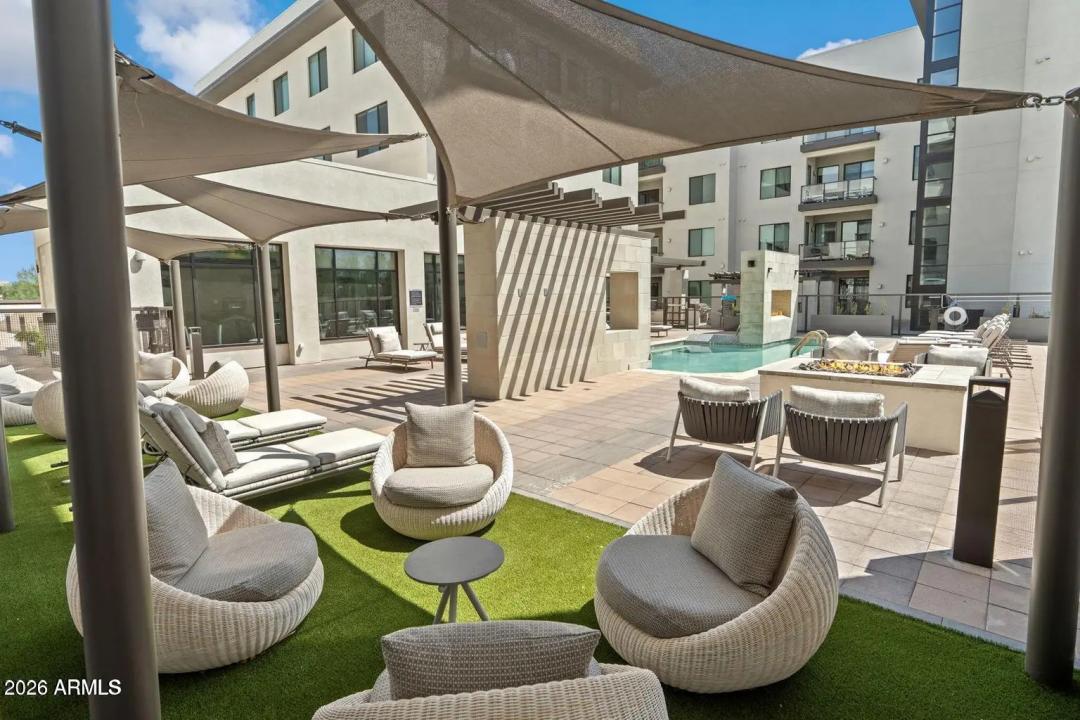 Real Estate Picture 19