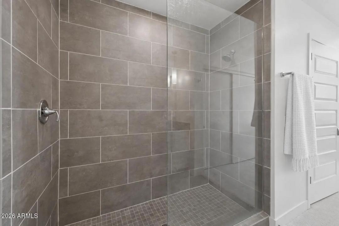Real Estate Picture 10
