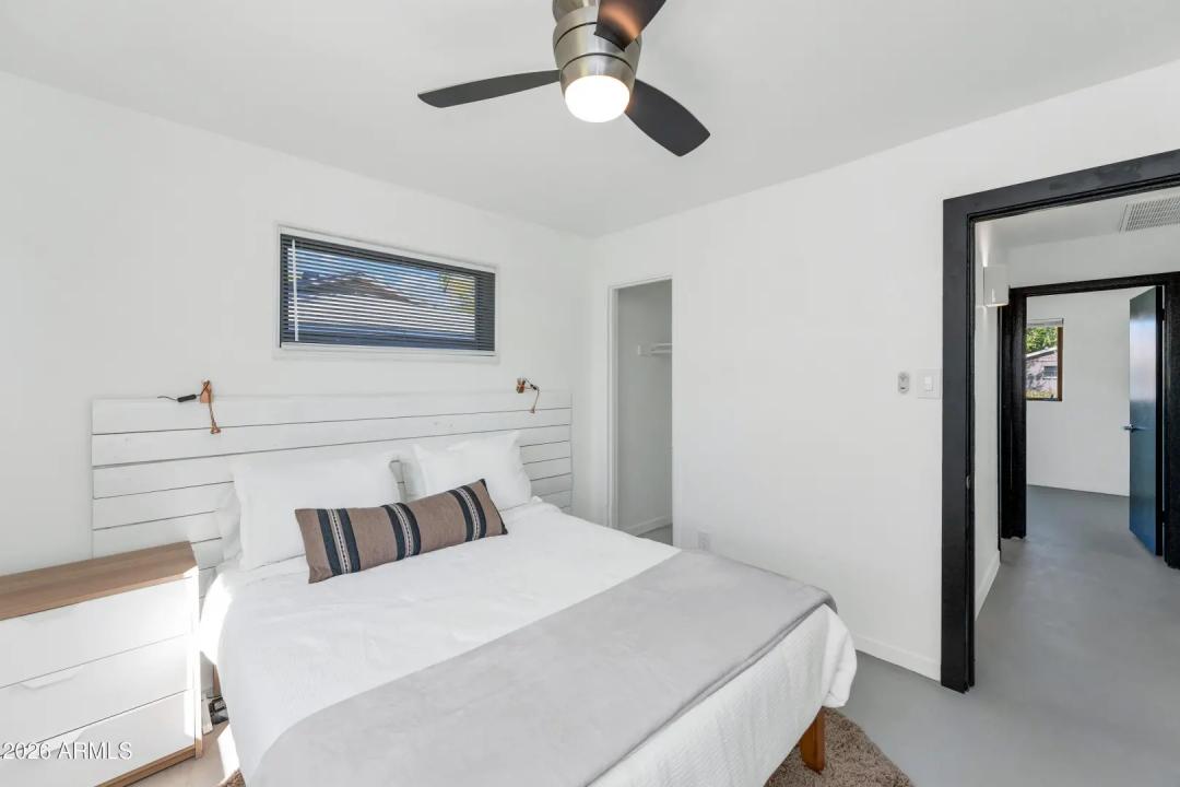Real Estate Picture 19
