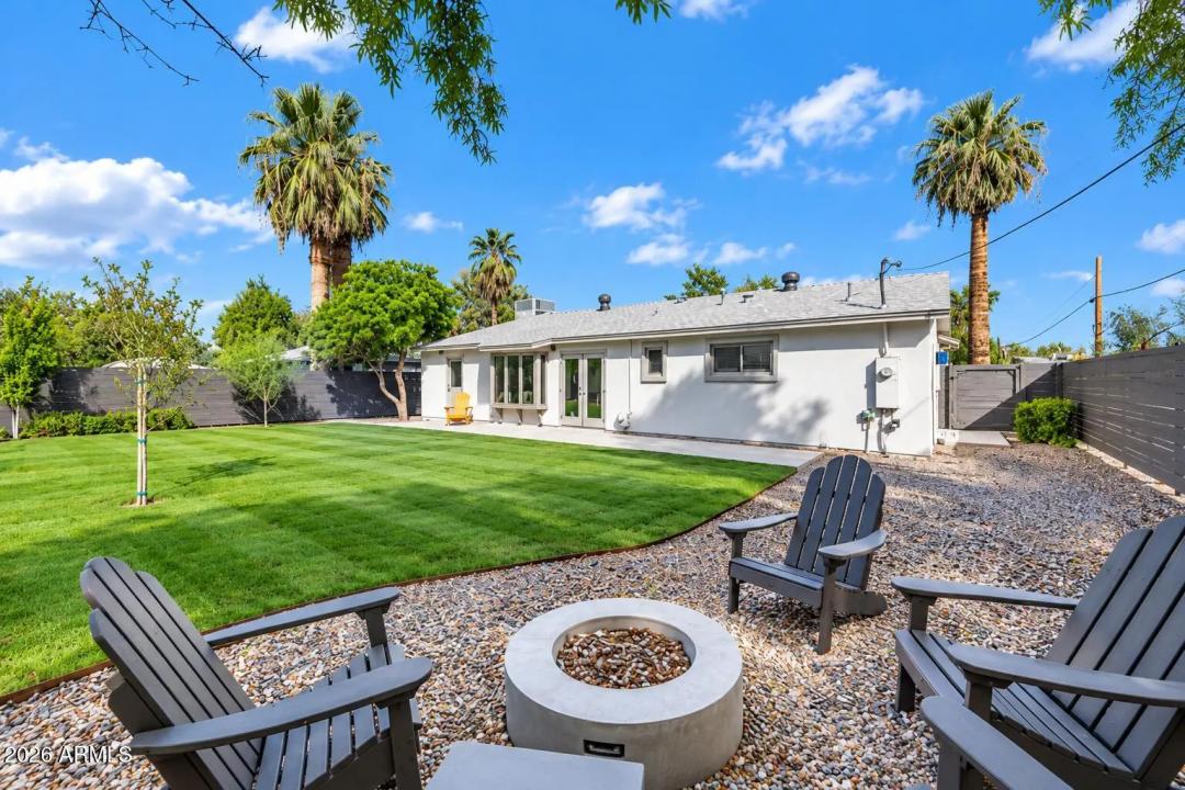 Real Estate Picture 25