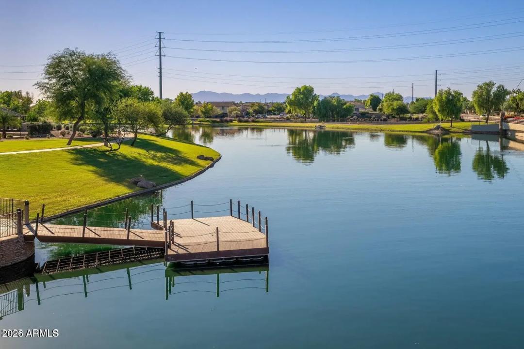 Real Estate Picture 19