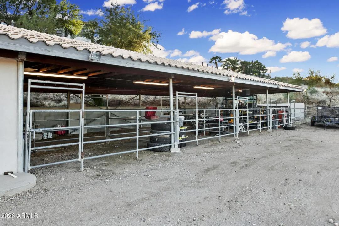 Real Estate Picture 29