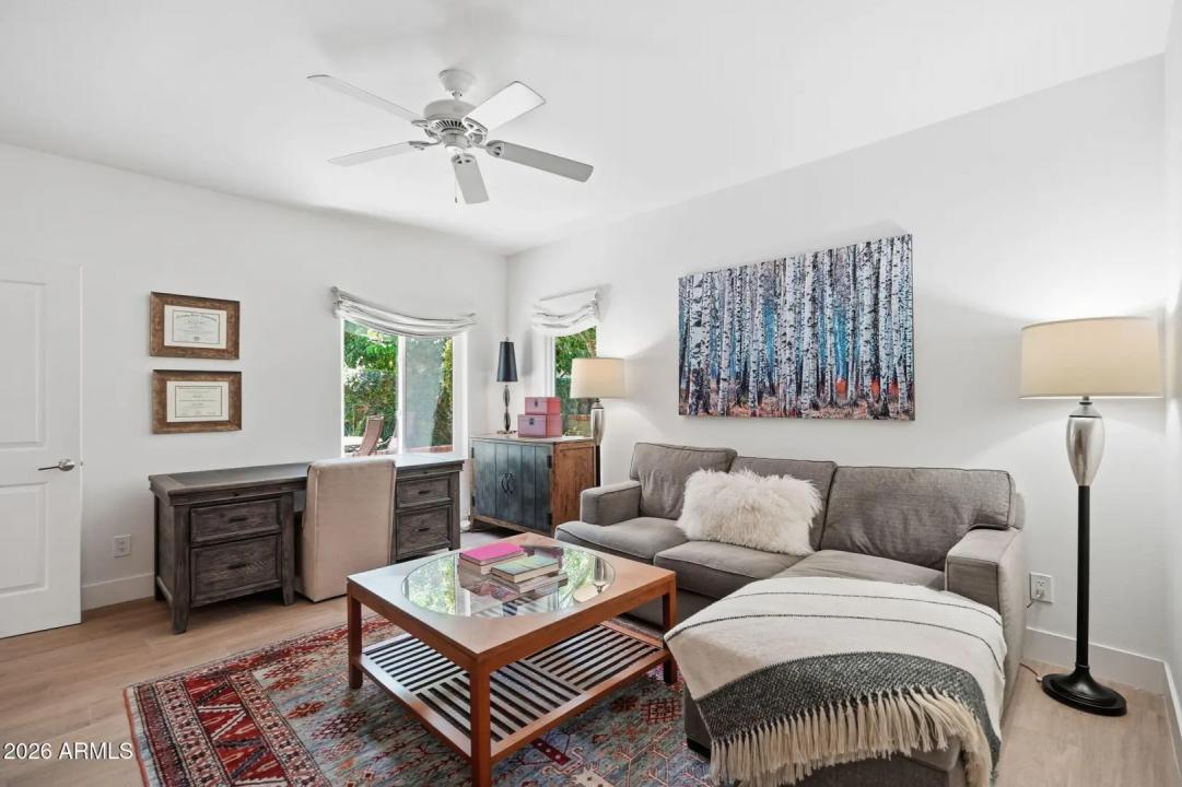 Real Estate Picture 19