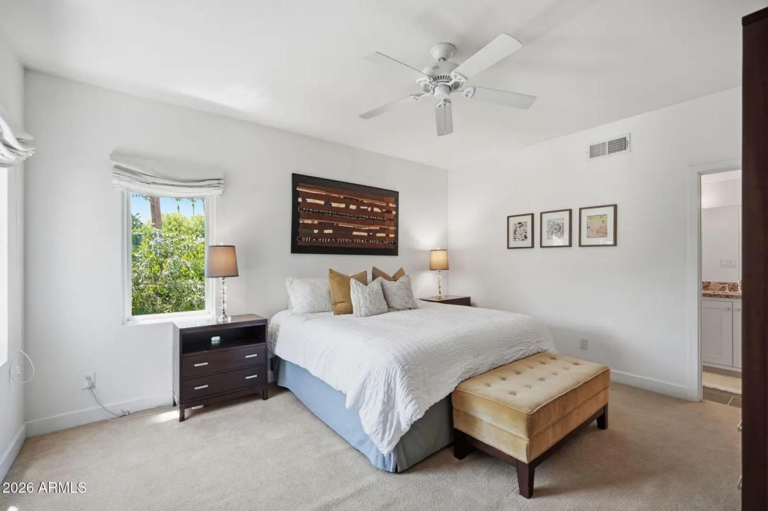 Real Estate Picture 27