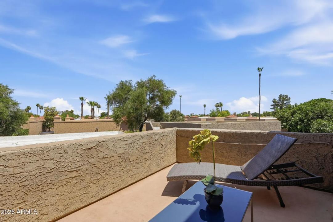 Real Estate Picture 25