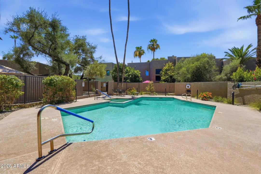 Real Estate Picture 35
