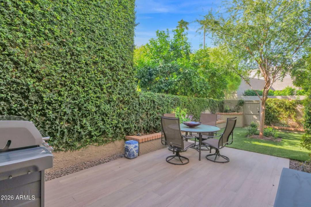 Real Estate Picture 34