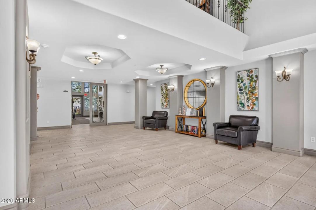 Real Estate Picture 40