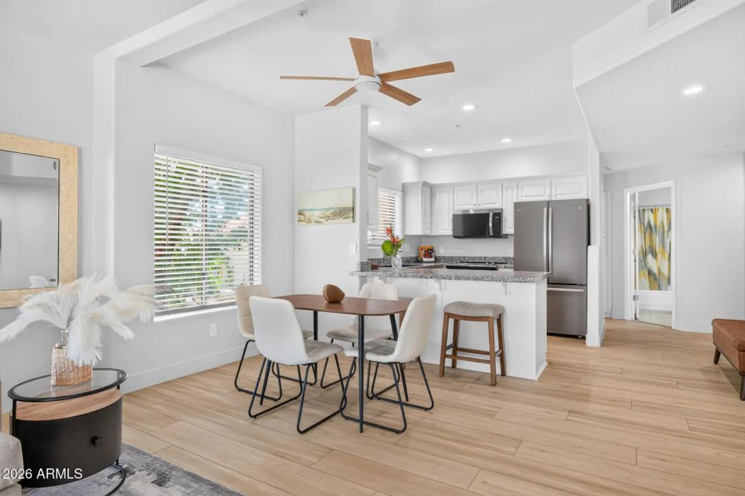 Real Estate Picture 13