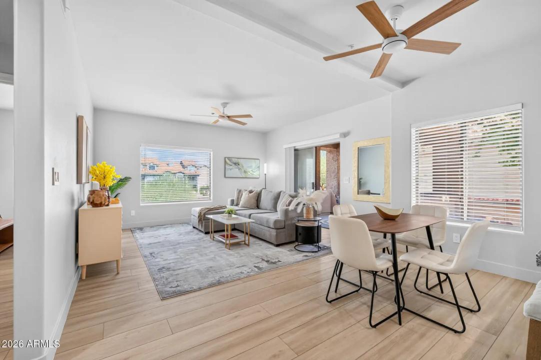 Real Estate Picture 15