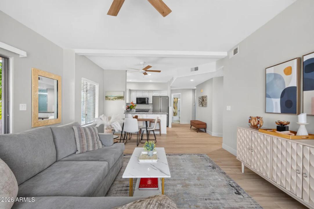Real Estate Picture 19