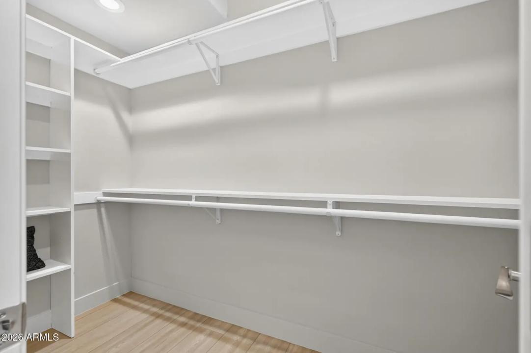 Real Estate Picture 29