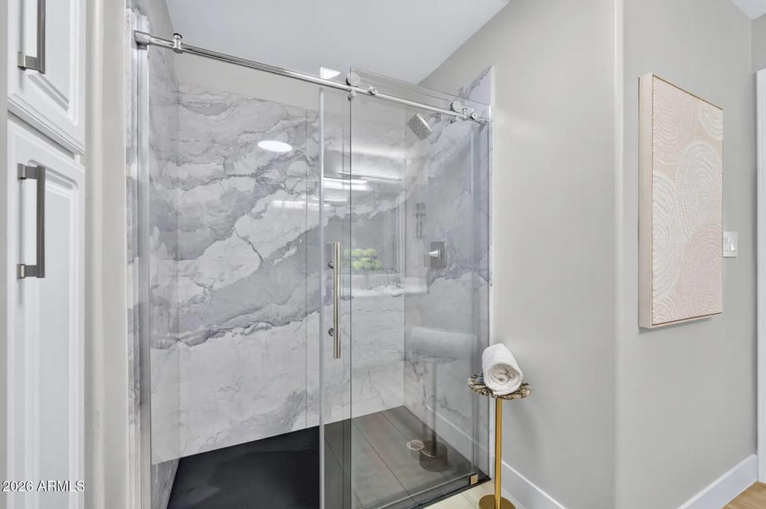 Real Estate Picture 27