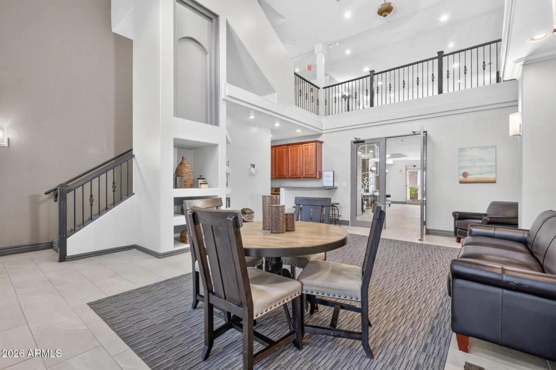 Real Estate Picture 44