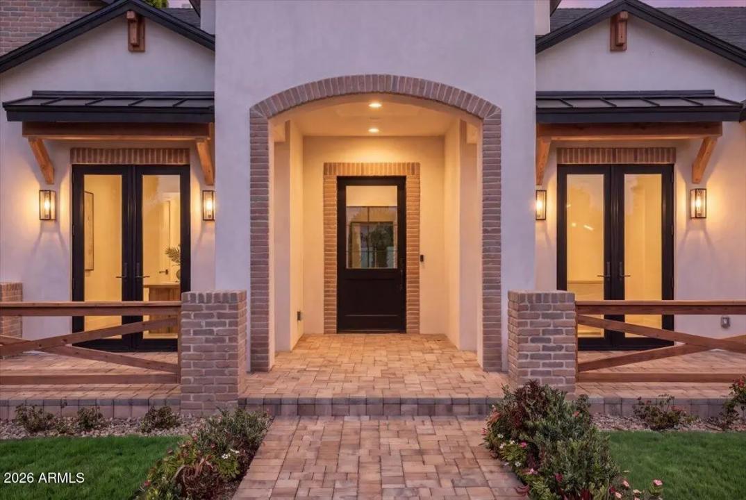 4510 E CALLE TUBERIA Phoenix AZ 85018 Picture 3.