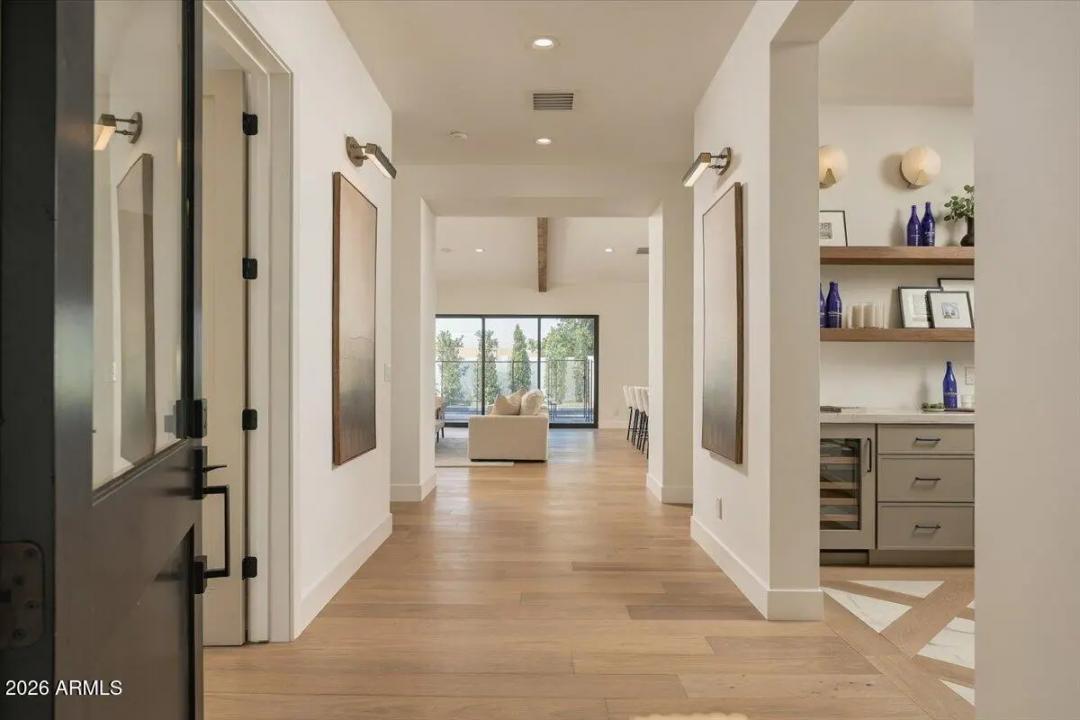 4510 E CALLE TUBERIA Phoenix AZ 85018 Picture 4.