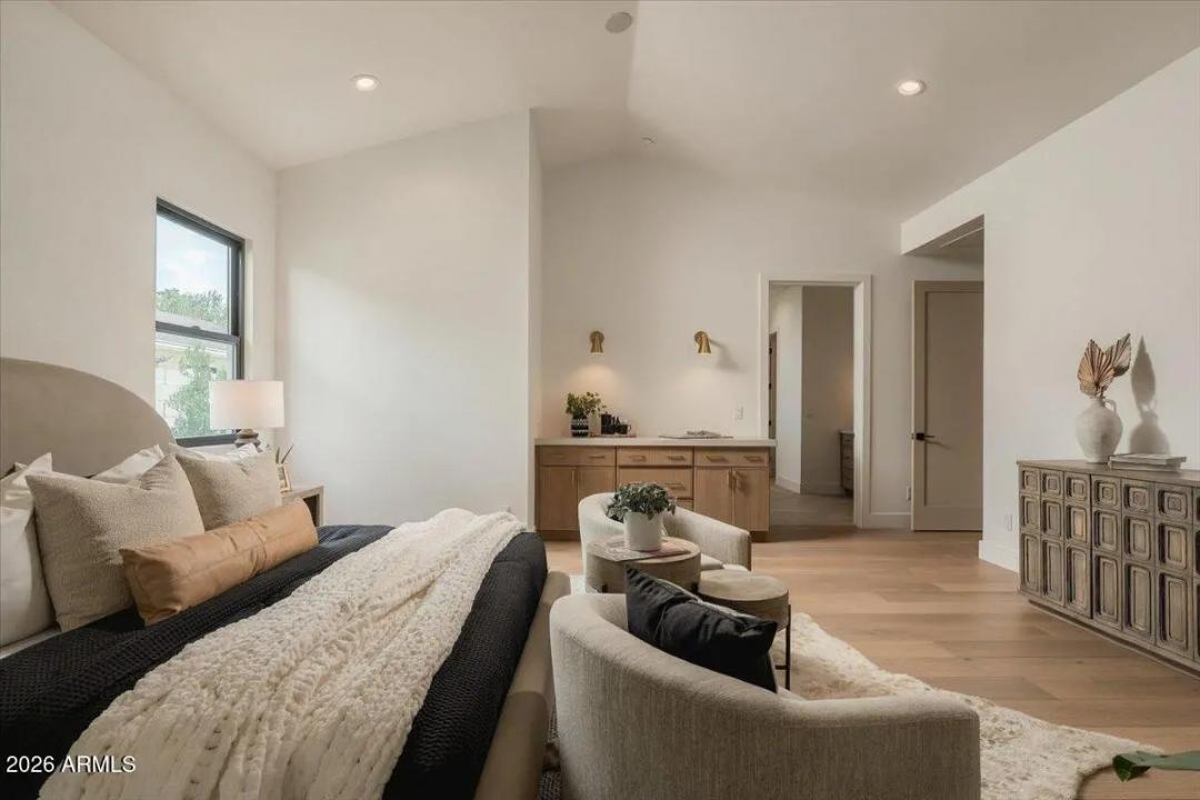 4510 E CALLE TUBERIA Phoenix AZ 85018 Picture 20.