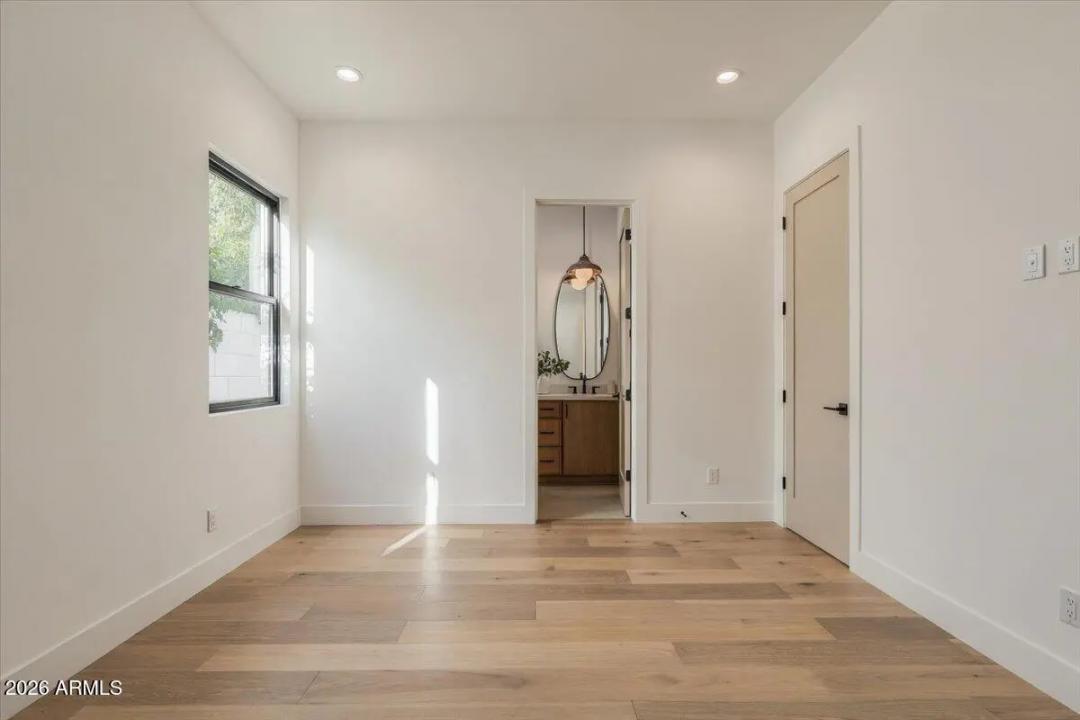 4510 E CALLE TUBERIA Phoenix AZ 85018 Picture 42.