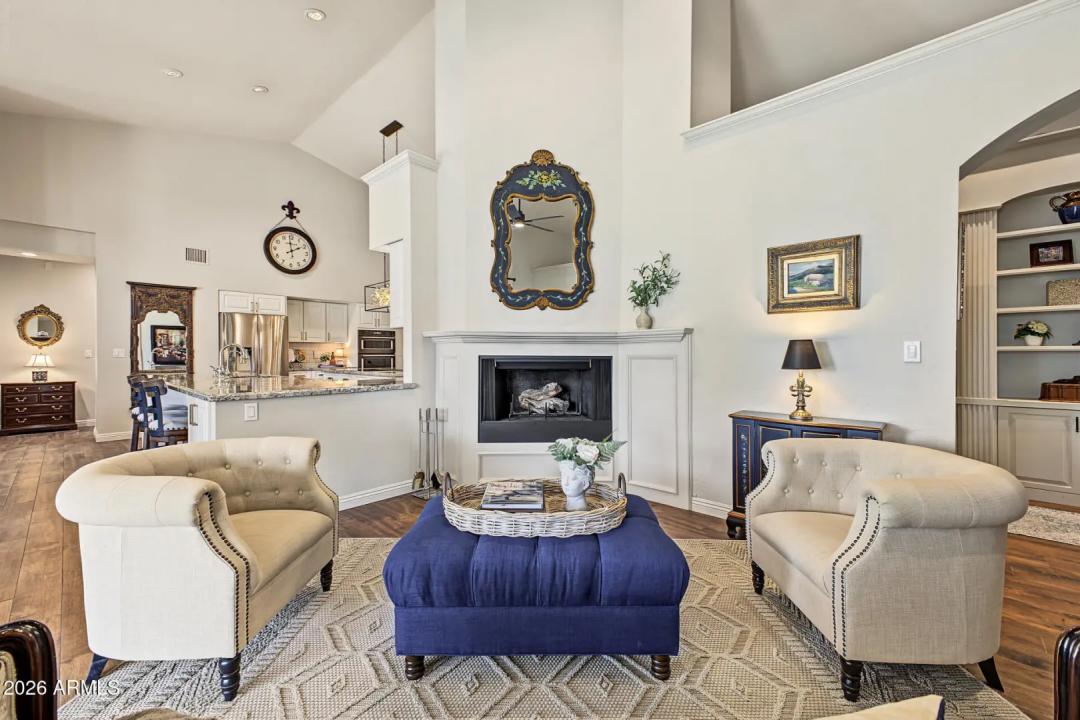 Real Estate Picture 6