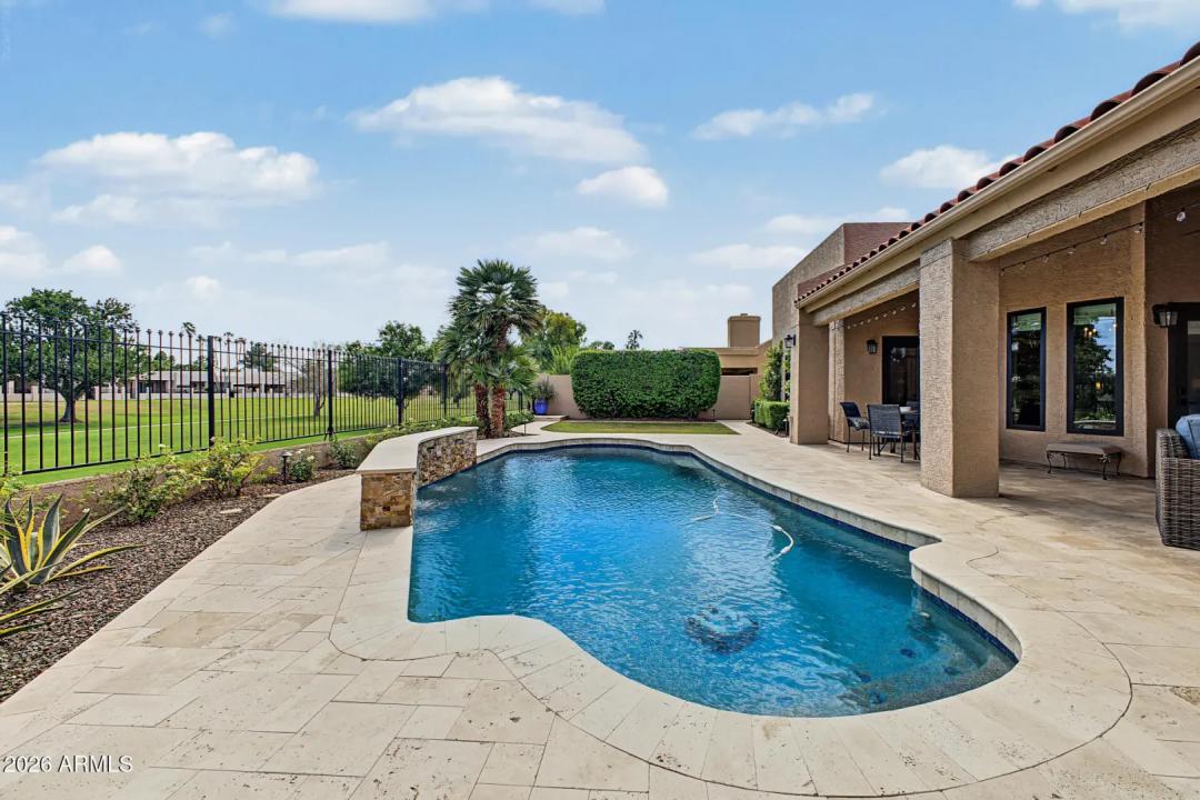 Real Estate Picture 32
