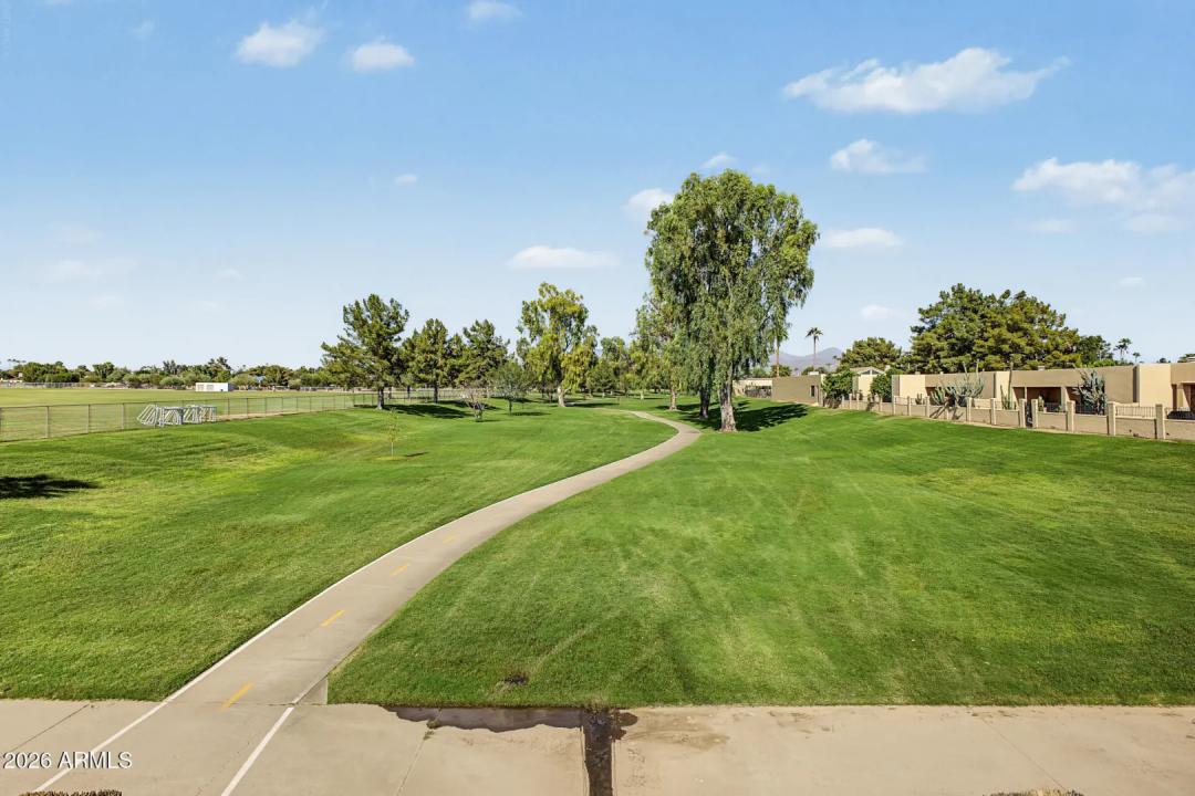 Real Estate Picture 49