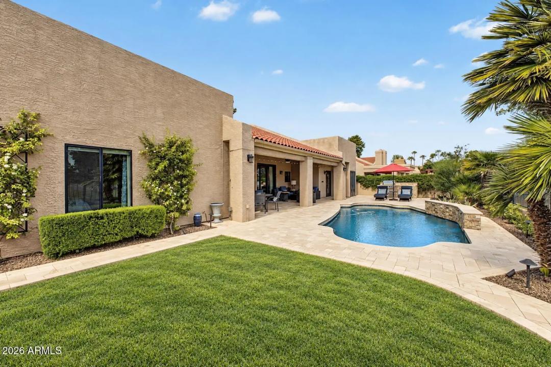 Real Estate Picture 36