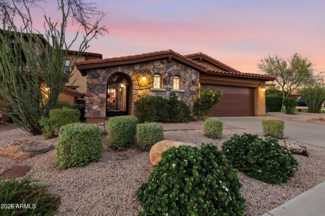 Real Estate Picture 3