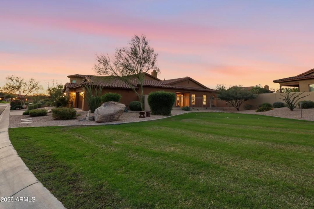 Real Estate Picture 5