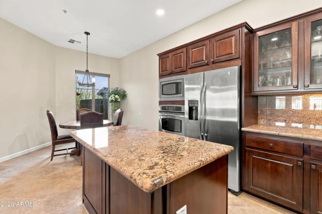 Real Estate Picture 20