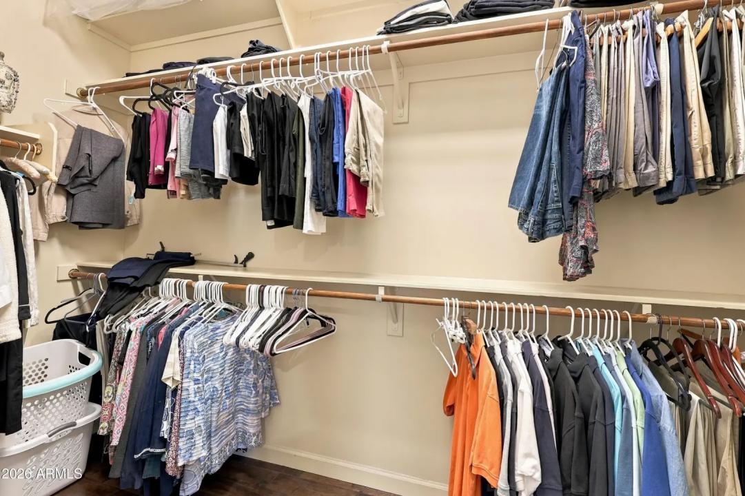 Real Estate Picture 32
