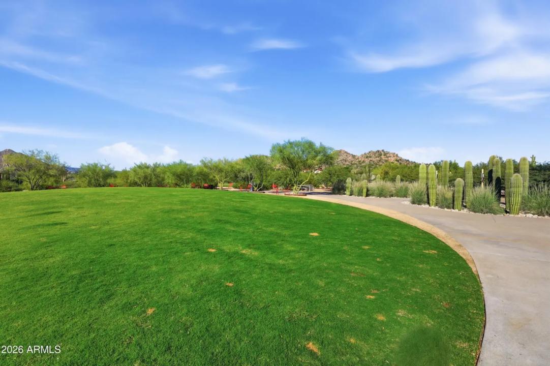 Real Estate Picture 61