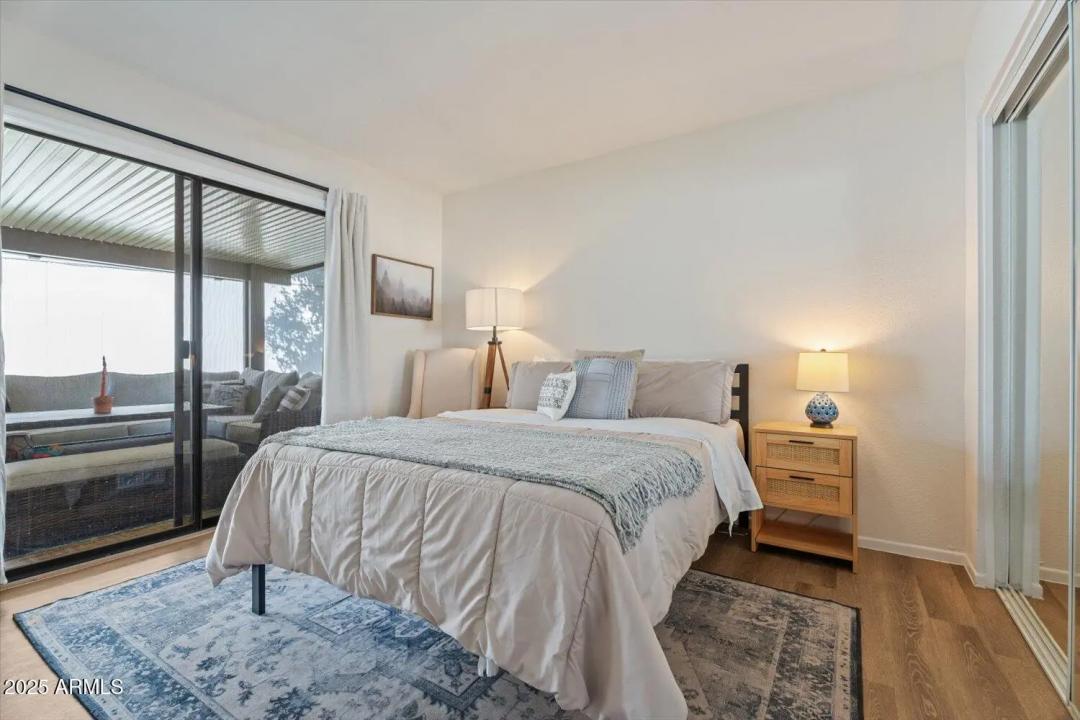 Real Estate Picture 15