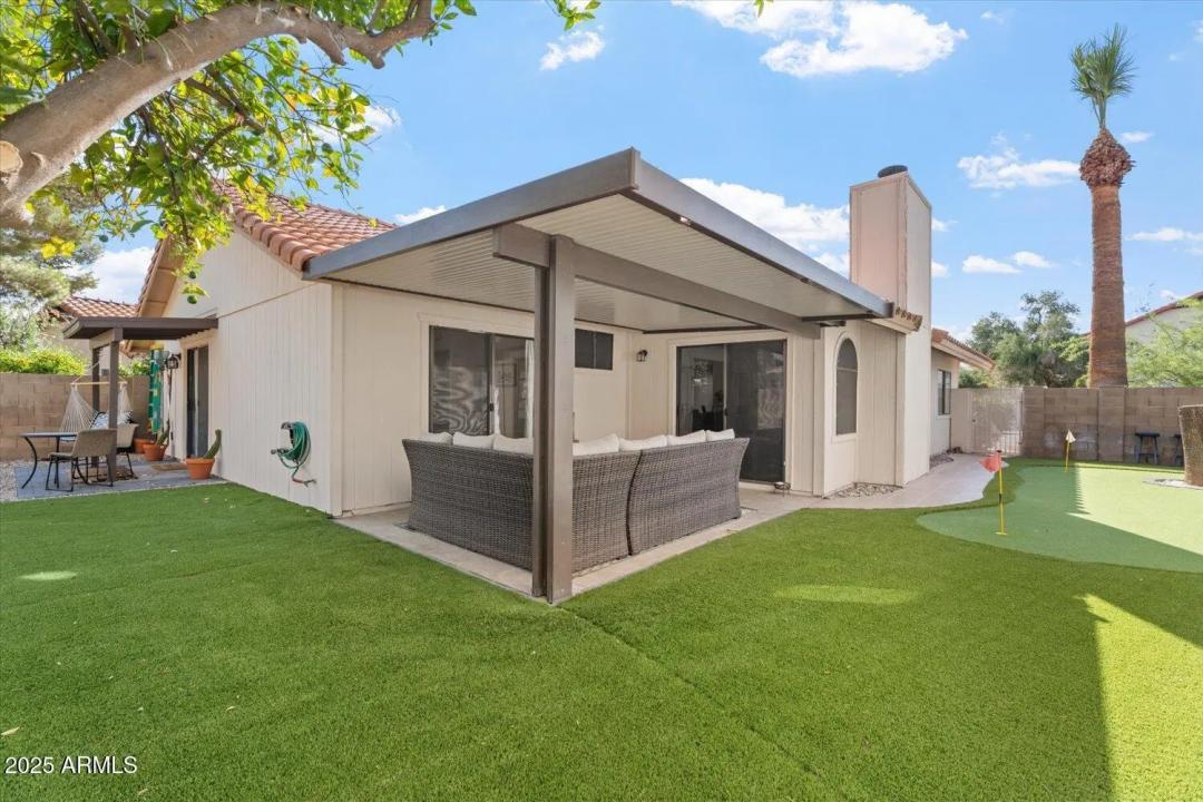 Real Estate Picture 19