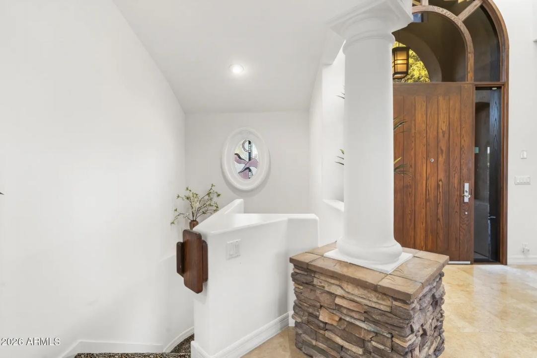 Real Estate Picture 22