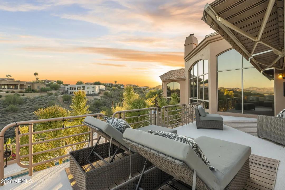 Real Estate Picture 28