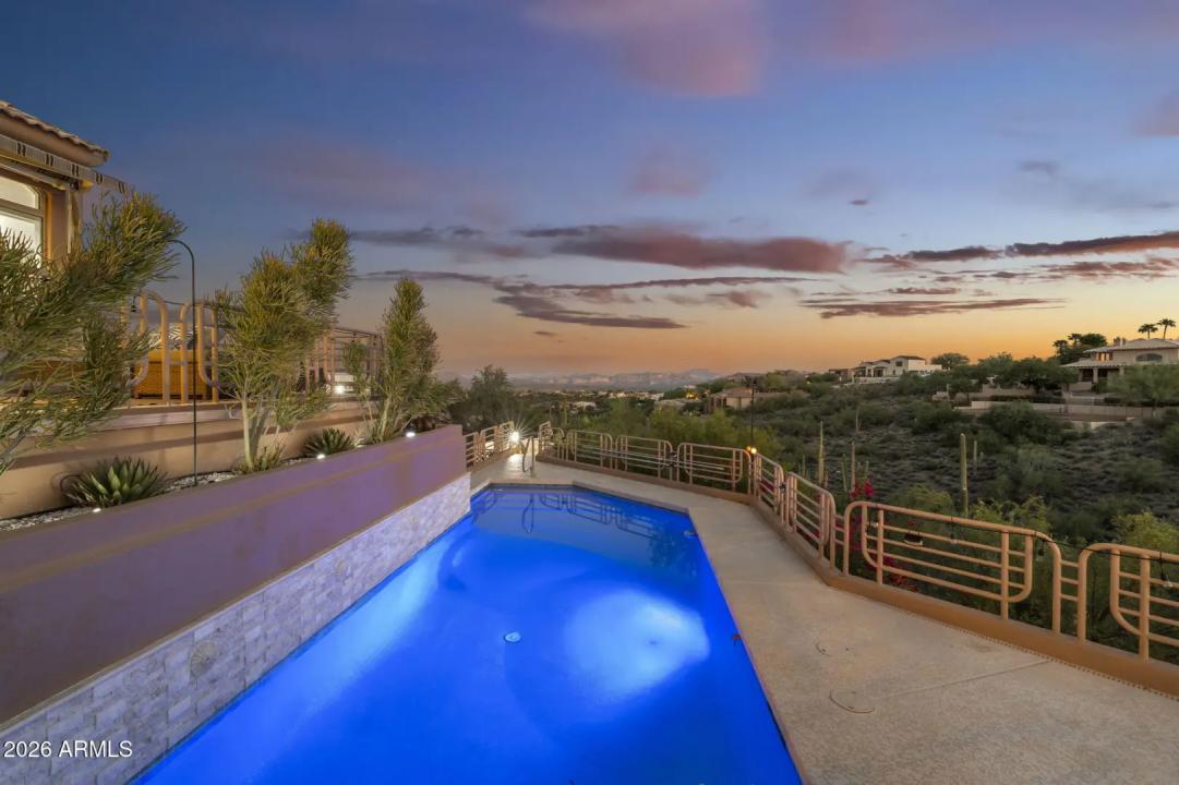 Real Estate Picture 42