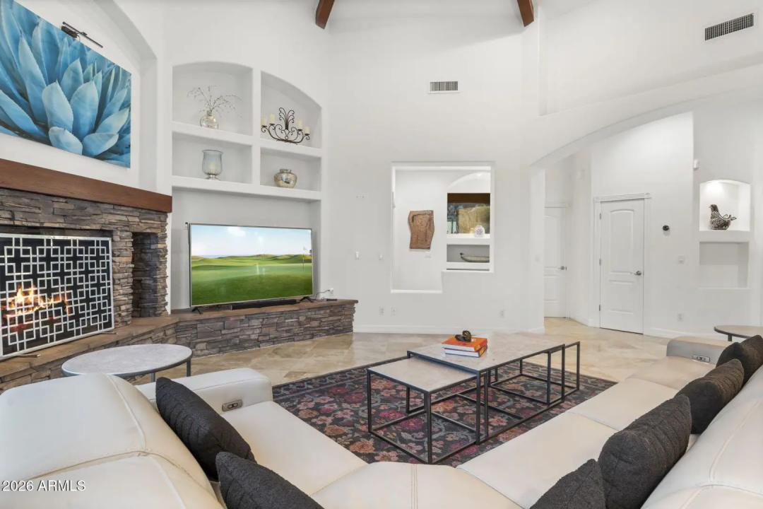 Real Estate Picture 59