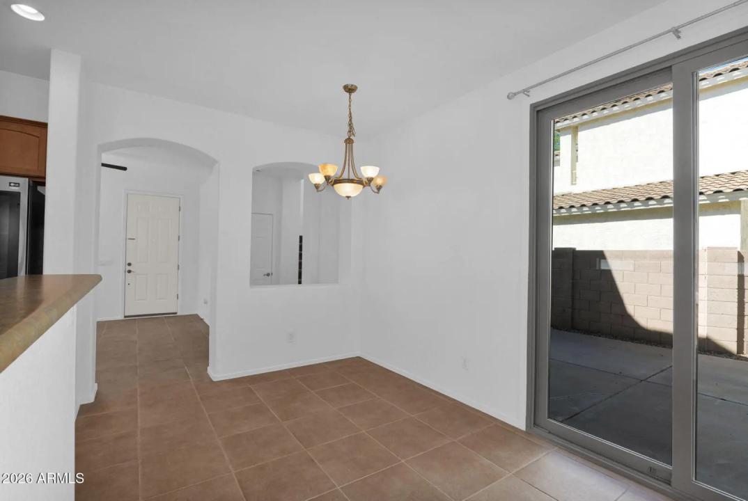 Real Estate Picture 9