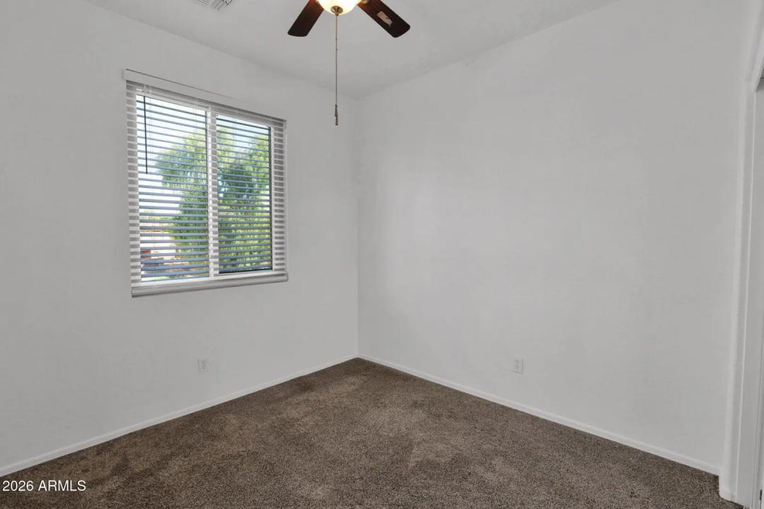 Real Estate Picture 22