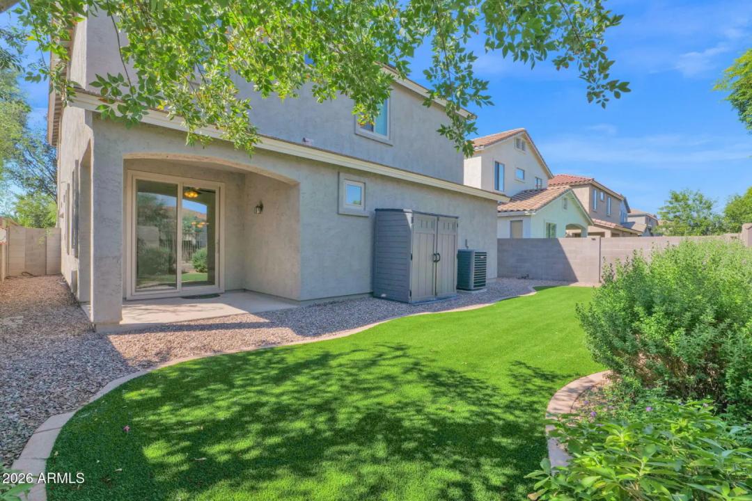 Real Estate Picture 28