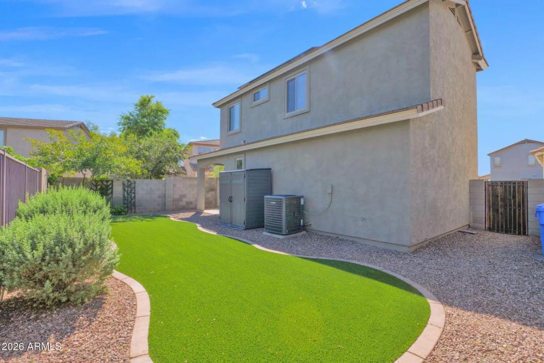 Real Estate Picture 29