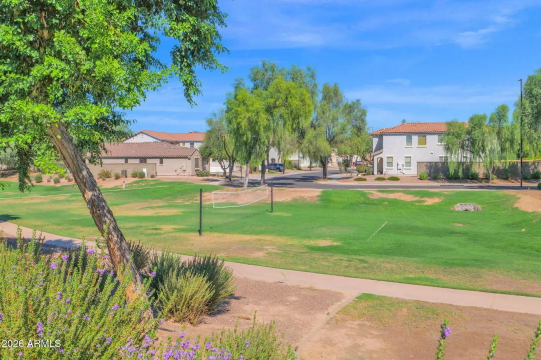 Real Estate Picture 31
