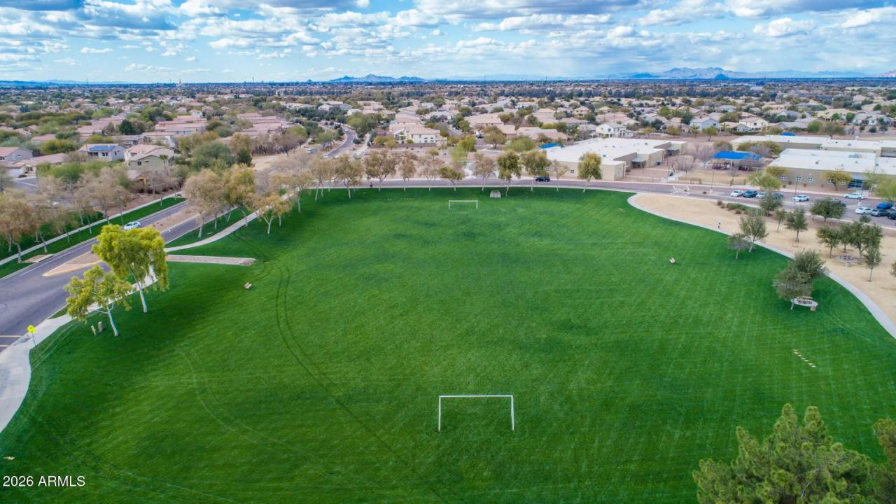 Real Estate Picture 41