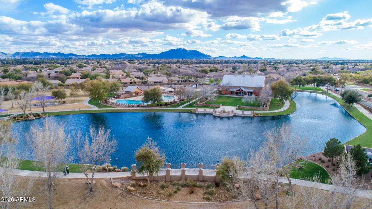 Real Estate Picture 46