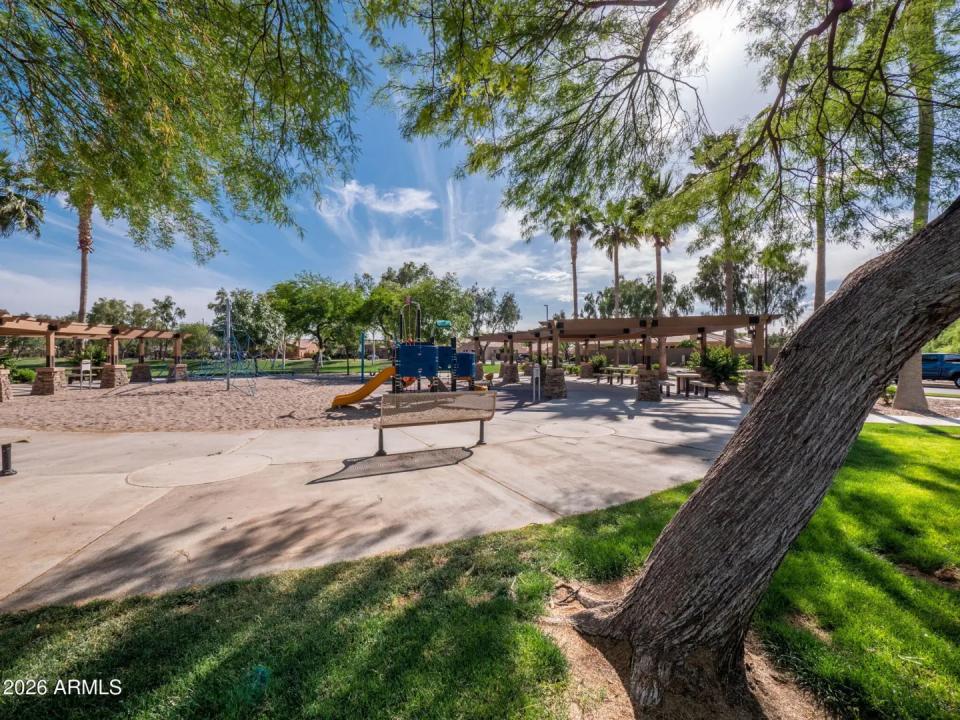 Real Estate Picture 51