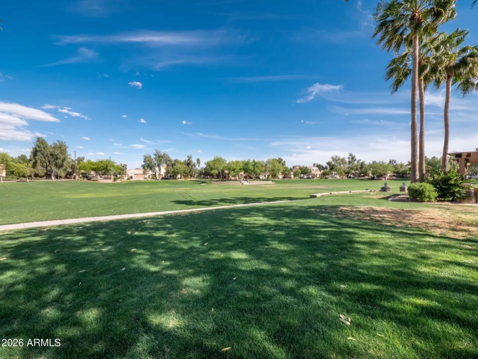 Real Estate Picture 52