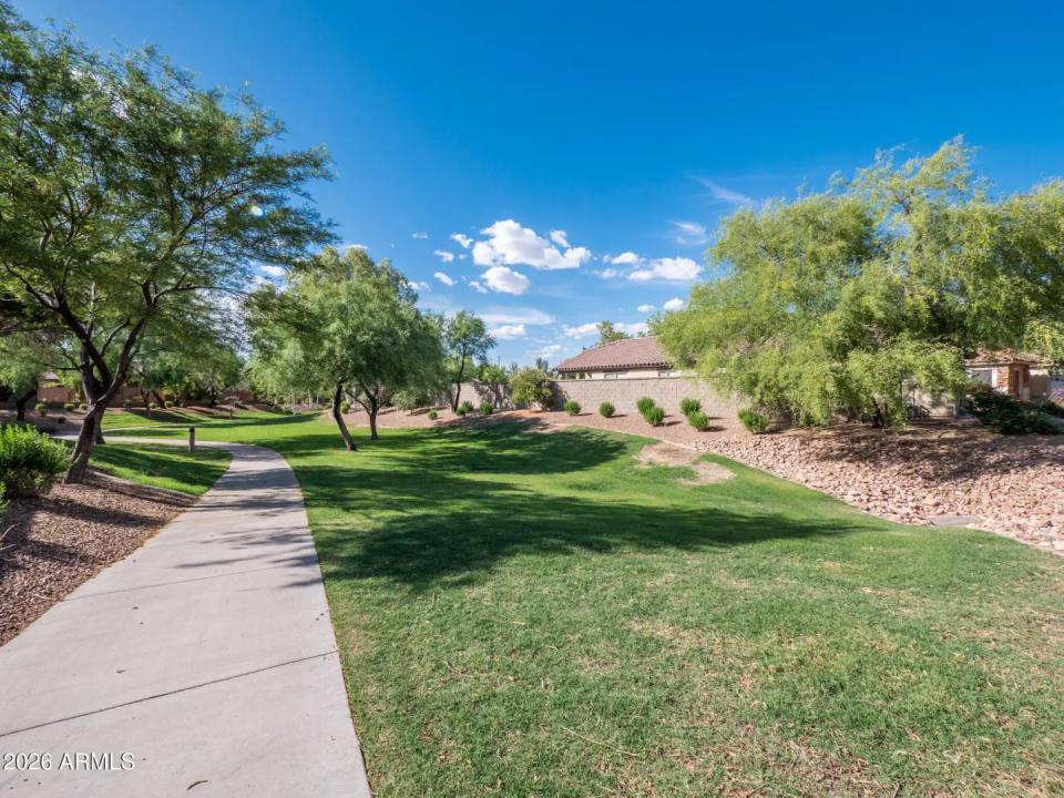Real Estate Picture 55